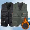 Gilet de sauvetage Bouée Gilet de pêche d'hiver Multi poches sans manches Couleur unie Épaissir Col en V Garder au chaud Cardigan Grande taille Hommes Gilet d'hiver pour voyage 231201