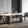 Итальянский светлый роскошный обеденный стол в стиле рок и сочетание стульев для маленькой квартиры, простой современный прямоугольный дизайнерский яркий 025