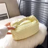 Jodie venetaabottegaa Sac à main noeud tissé sac en peau de vache sac jaune femme sac d'été femme sac nuage plissé sacs Dumpling S3D1