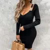 Vestidos casuais feminino ombro frio com nervuras midi vestido com decote em v botão de metal manga longa bodycon sling agradável sólido magro feminino vestido