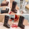 Brand Christmas Women Boots Classic Retro Luxury Long Boots Designer Fashion Leather Classic Solid Round Head Women Boots Women Rubber Boots