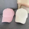 Gorras de bola Sombrero de ala ancha Mujeres Gorra de béisbol Cálido A prueba de viento Felpa para hombres Deportes al aire libre con estilo con protección UV