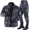 Herentruien Lente en zomer Zacht en dun Buitensportoveralls Camouflage-uniform Heren Zwart Pythonpatroon Slijtvaste kledingLF231114L2402