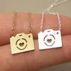 30pcs Gold Silver Love Camera Necklaces Cute Pographs Pictures Shooting Clavicle Jewelry Accessory Necklaces for Favors247K