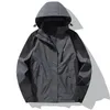 Jaquetas masculinas Ueteey 2023 Moda Caminhadas Homens Mulheres À Prova de Vento Impermeável Acampamento Correndo Fino Ao Ar Livre Unisex Casacos Windbreaker Casal