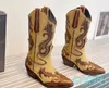 Designer kvinnors stövlar handgjorda västra cowboy stövlar vintage broderade blommiga mönster vingar tjocka häl läder damer romerska gladiato