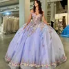 Robes de Quinceanera brillantes lavande, robe de bal, épaules dénudées, fleurs appliquées, bouffantes, douce 16, robes de soirée de célébrité, remise de diplôme