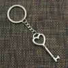 Keychains Lanyards New Fashion Men 30mm Keychain DIY Metal Holder Chain Vintage Heart Key 53x20mm Silver Color Pendant Gift R231201