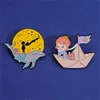 Prins Vos Emaille Pins Custom Moon Star Papieren Boot Walvis Broches Revers Badges Cartoon Sieraden Cadeau voor Kinderen FriendsGC2484