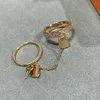 Anello di diamanti da donna di design Anello di chiusura due in uno di moda Gioielli in oro squisiti Anello di fidanzamento di alta qualità Regalo di San Valentino di Natale