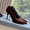 Buty projektantów dla damskiej mody satynowe palce palce pięty sznurka lady pompki najwyższej jakości 9 cm wysokie obcasy sukienka weselna but 35-42 z pudełkiem