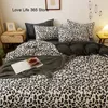 Bedding sets INS Leopard Pattern Bed Sheet Nordic Simple Quilt Cover Luxury Style 200x230 Black And White Duvet With Pillowcase Premium 231130