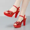 Sandálias Plus Size 32-43 Elegante Prata Vermelho Sapatos de Casamento Mulheres Plataforma Verão 2023 Bloco Alto Salto Modelo de Couro