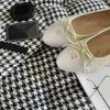 Designerskor Paris varumärkesdesigner svart balettlägenheter skor kvinnor quiltade äkta chan-neles läder slip på ballerina rund tå dam klänning skor slingbacks