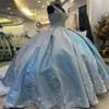 Luxury Sky Blue Shiny Ball Gown Quinceanera Dress for Girls Applques Lace Pärlor Födelsedagsfestklänningar Promklänningar spetsar tillbaka