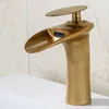 Bathroom Sink Faucets All Copper Antique Faucet Retro Washbasin Cold And Water Tap Cabinet Basin Waterfall European Style