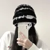 Muts Skull Caps Gestreepte pluche mutsen Hoed Winter Warm Imitatiebont Gebreide muts voor dames Koreaanse pluizige winddichte emmerhoeden Motorkap Gorras 231130