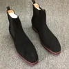 Neue schwarze Herren-Chelsea-Stiefel mit Flock-Nieten, quadratische rote Buchstaben-Böden, flache Absätze, runde Zehen-Stiefeletten, schwarze Wildleder-Echtleder-Hochzeits-Nieten-Kleid-Flats-Turnschuhe