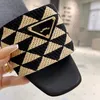 Designer Luxury Women Slippers Sandaler Plated broderi Crafted Fabric Summer Fashion Beach Flat Slippers With Box
