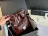 Najlepsze mody Crossbody Projektowanie toreb kobiet luksurys torebki łańcuch mini śmieci elegancka i wykwintna ręczniekaktyczna i wszechstronna torba na ramię