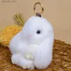 Keychains Lanyards äkta Bunny Pendant Keychain Real Rabbit Fur Keychain Fluffy Toy Doll Bag Car Charm Key Ring Smycken för kvinnor R231201