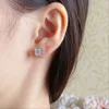 أقراط Clover Mini Four Leaf Grass Earrings Full Diamond Miamond للنساء الصغيرات الصغيرة السميكة الوردية الذهب زهرة متعددة الأزياء البساطة