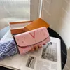 Portafogli Portafogli firmati lusso uomo donna borse lettere di fiori Infini porta carte di credito 3D moda pochette a lungo denaro di alta qualità