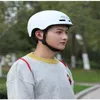 Велосипедные шлемы Лампа Велоспорт Smart Задний фонарь Велосипедный шлем для взрослых Электрический велосипед Дорожный скутер для спорта Городской шлем Мужчины Женщины 231201