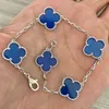 Designer Bracelet Luxury 4 Four Leaf Clover Van Charm Elegant Fashion 18k Gold Agate Shell Mother of Pearl Cleef Couple Holiday Special Counter 559l Y0JO