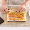 Tende da sushi per la casa, tende da bambù, tende da cucina per preparare panini alle alghe, involtini di riso e altri strumenti per sushi