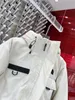 İskoçya Erkek Down Mark Marka Püskürtme Ceket Out Giyim Tasarımcısı Lüks Hediye Babaları Günü Kış Men Down Puffer Outtoora Eg Xman007