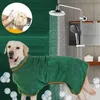 Hundkläder QuickDrying Dog Bathrobe Pet Drying Coat Clothes Super Absorberande strandhandduk för stor medelstor liten hund katt snabb torr hund åtkomst 231130