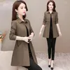 Kvinnors trenchrockar 2023 Spring Fashion Casual Ladies Work Wear Nice Windbreaker Women kläder Kvinna Kvinna OL Jacka Long Coat H103