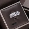 Ensembles de bijoux de mariage vendant des accessoires de quatre pièces pour femmes de luxe légers en zircone cubique en Europe et en Amérique 231201