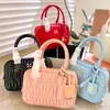 Miui Matelasse 볼링 볼링 탑 핸들 럭셔리 디자이너 핸드 백 여성 남성 Pochette Tote 정품 가죽 크로스 바디 백 SATCHEL 어깨 끈 패션 클러치 백