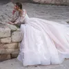 2024 Vintage A-Line Wedding Dress Scoop Sheer Neck långa ärmar spetsar applikationer tyll brud formella klänningar skräddarsydda vestidos de novia mariage