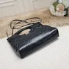 Zwarte draagtassen Luxe damestassen Hoge kwaliteit schoudertassen Echt lederen crossbodytassen Klassieke kettingtassen Designertassen Vintage dameshandtassen Clutch portemonnee tas