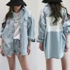 Vestes pour femmes manteau à manches longues imprimé lettre fendue dans le dos trou ample printemps et automne décontracté denim trench