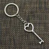 Keychains Lanyards New Fashion Men 30mm Keychain DIY Metal Holder Chain Vintage Heart Key 53x20mm Silver Color Pendant Gift R231201