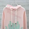 Designer's Basic Hoodie med vävd dragkammare Pocket Ice Cream Color Scheme Patch broderad Flame Hole Pullover