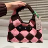 Borsa a tracolla sotto le ascelle in lana lavorata a maglia di design da donna Hobo Italia Marchio di lusso Mar Borse a tracolla con reticolo di diamanti lavorati a maglia Borse a tracolla in tessuto patchwork moda donna