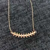 Designer Carter Bullet Halsband Personlig enkel klumpkedja Full Diamond Hollow Out Necklace samma smycken