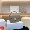 Borsa di design Triumph Borsa a tracolla da donna di qualità Borsa a busta da viaggio con messaggero alta Borsa da sera Borsa a tracolla di lusso con nappa di design di lusso calda