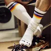 الجوارب الرجال قوس قزح Calcetines Hombre Nylon Sports Long Tube Football Socks Meias Cadeau Homme Socks