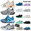 Sneakers firmate Scarpe da uomo Scarpe eleganti da donna Track 3 3.0 Scarpe da ginnastica in pelle Sneaker con plateau Scarpe piatte in gomma Stringate LED Trainer da esterno con scatola