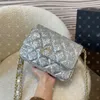 19 sac luxueux designer de haute qualité en cuir femmes paillettes sac à bandoulière sac à bandoulière classique à motifs de diamant C chaîne en métal sac à bandoulière sac à main