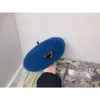 Berretti Berretti Lettere invernali Cappelli ricamati Berretto da pescatore con cashmere Berretto Lettera Cappello alla moda Cappello alla moda Abbinamento moda Lettere corrette