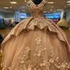 Sparky rosa ouro brilhante 3d flores fora do ombro quinceanera vestido frisado em camadas princesa vestido de baile para festa de aniversário doce 16