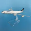 Aeronave Modle JASON TUTU 16cm Lufthansa Airbus A340 Modelo de avião Modelo de avião Diecast Metal 1400 Scale Planes Drop 231201