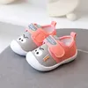 Primeiros caminhantes modelos de sapatos de bebê masculino fundo macio com alto walker crianças 13 y menina criança gritando 231201